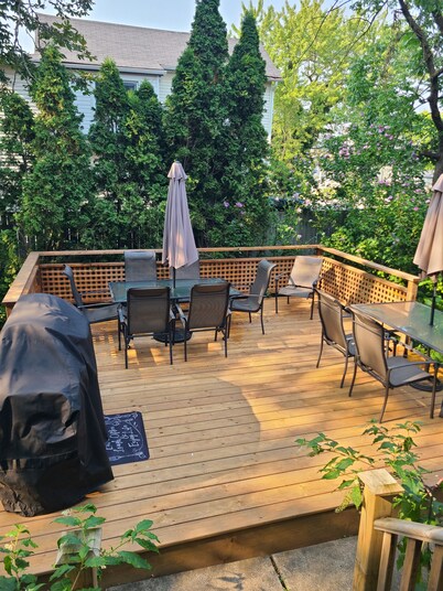 The Copper Penny House - Walking Distance To The Falls!