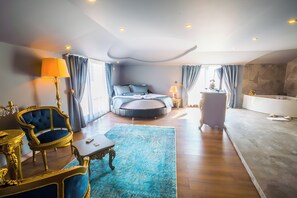 Café da manhã com buffet todos os dias (TRY 25 por pessoa) 