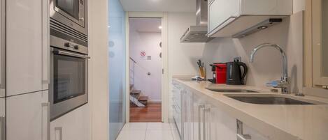 Fridge, microwave, oven, dishwasher