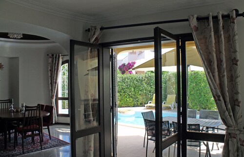 Villa mit privatem Pool, 3 Schlafzimmer, Schlafmöglichkeiten für 6, Vilamoura, Old Village