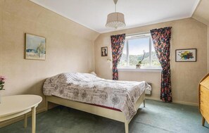 5 bedrooms, Internet, bed sheets