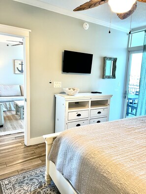 2 bedrooms, iron/ironing board, travel cot, free WiFi