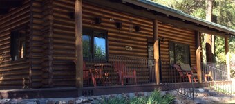 Fantastisk utsikt i sjarmerende Log Cabin Sedona / nær sentrum