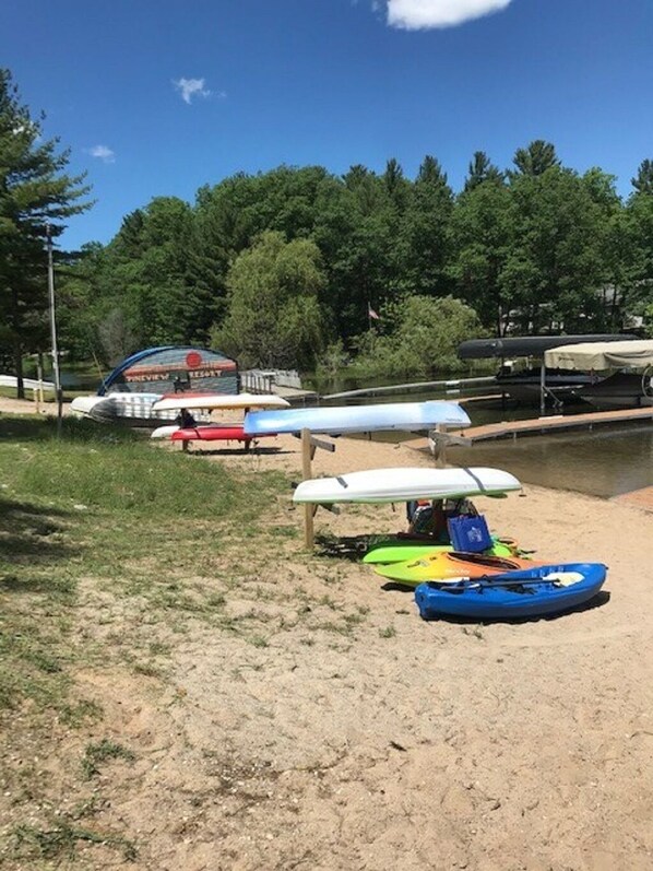 Beach nearby, sun-loungers