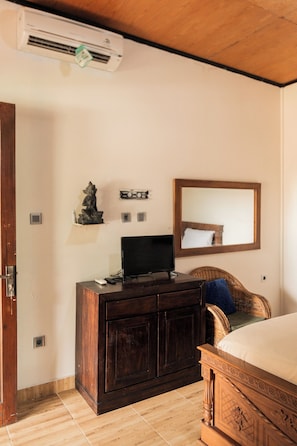 1 bedroom, minibar, desk, free WiFi