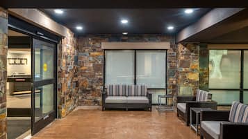 ํ
๋ผ์ค/ํํฐ์ค