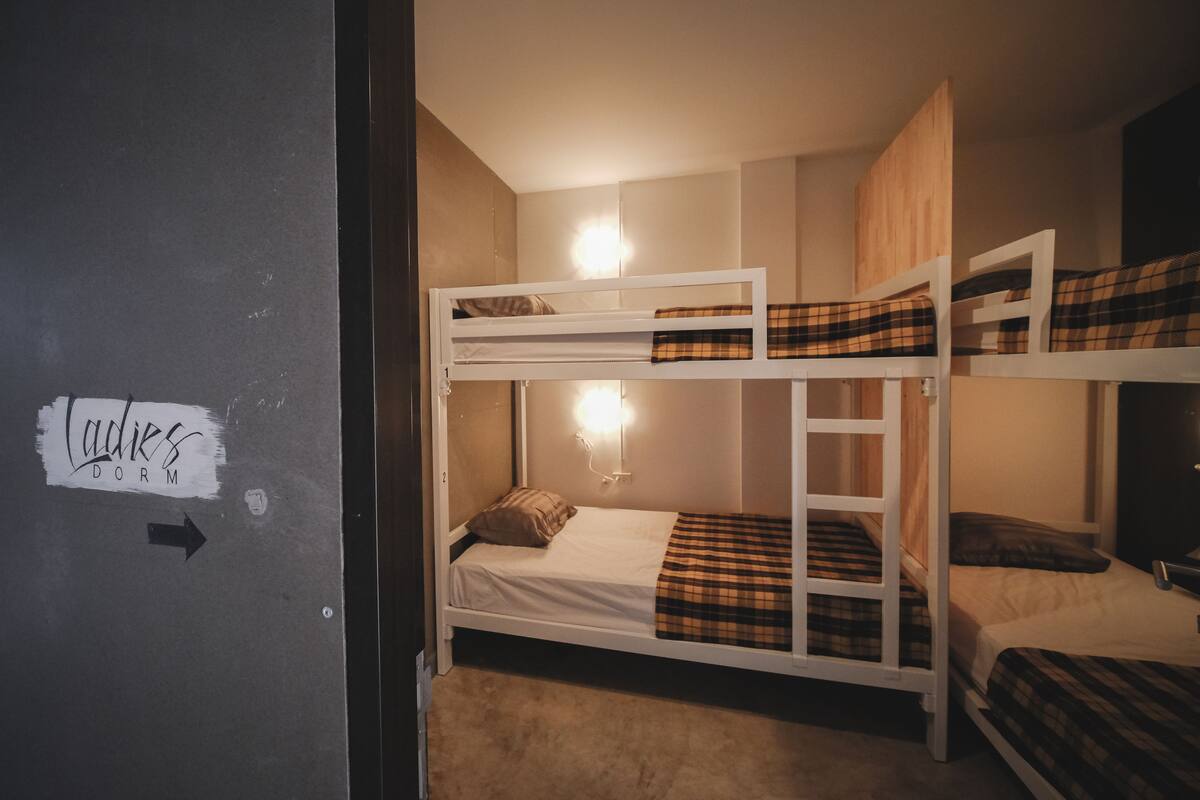 4-Bed Female Dormitory Room 