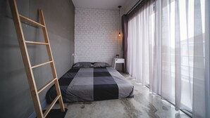 Unclassified image, 2 of 16, button - Fun Dee Hostel and Cafe' Ayutthaya (Ayutthaya)