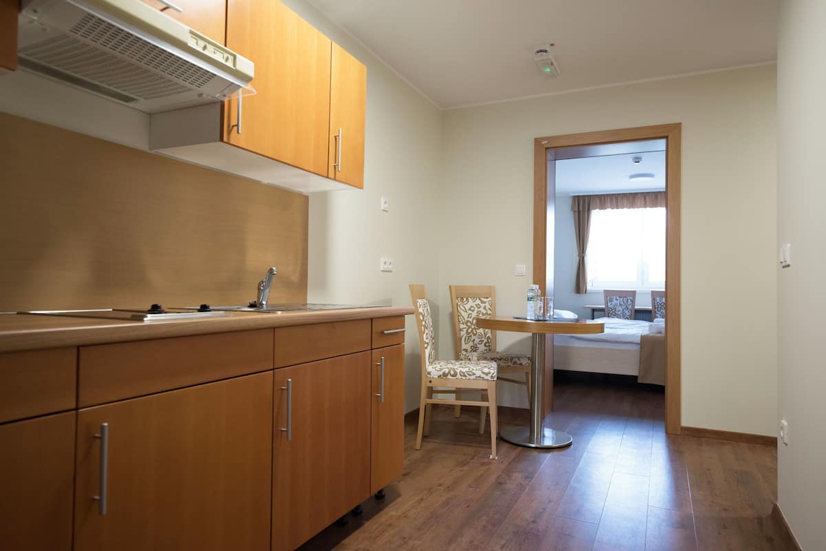 apartment for 4 | in-room dining