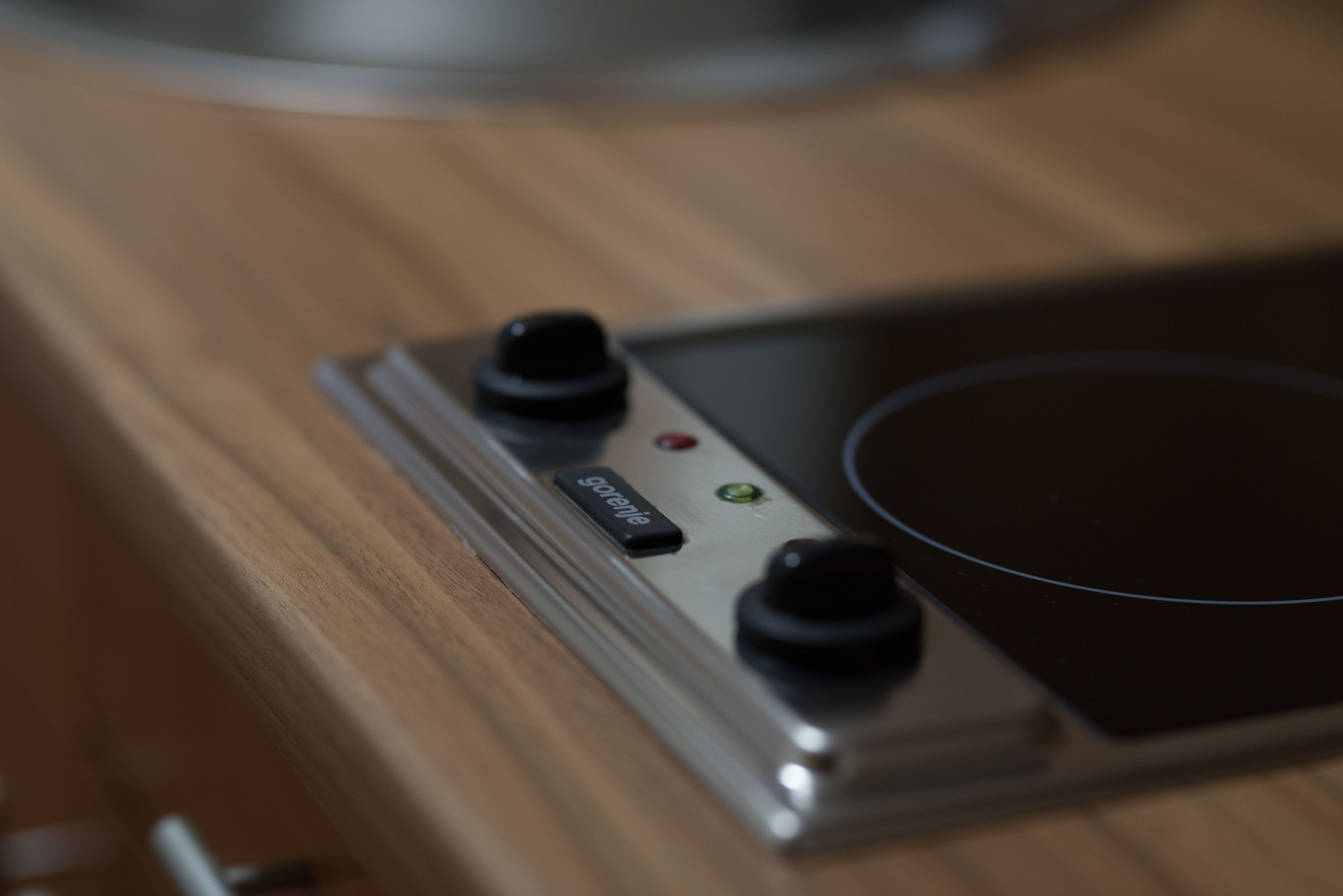 studio double bed | private kitchenette