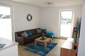 Flat-screen TV, fireplace - Störtebeker Suite, Germany (Glowe)