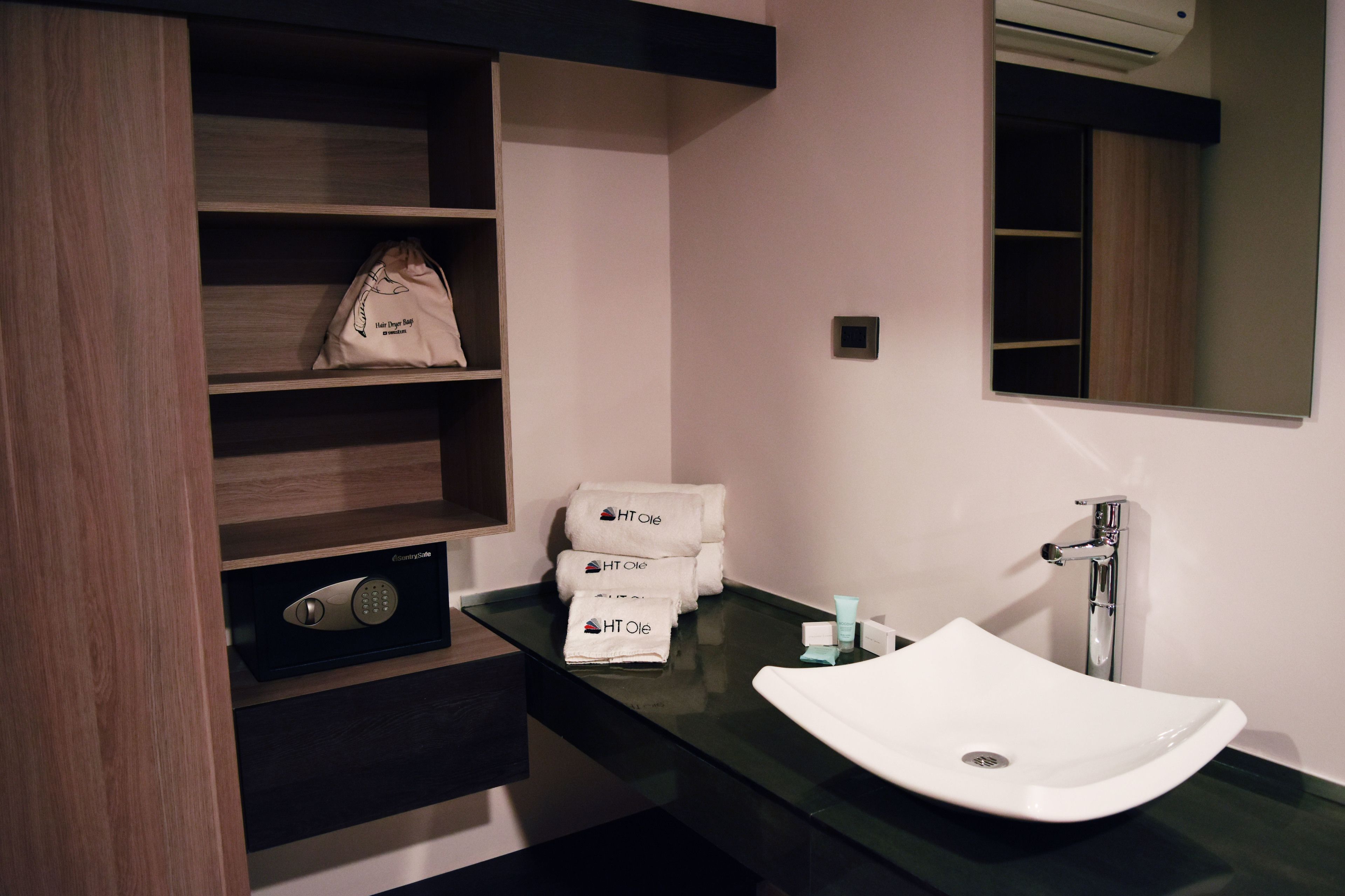 deluxe suite | in-room safe, desk, soundproofing, iron/ironing board
