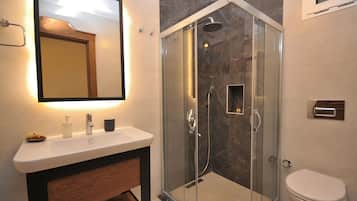 Basement Economy Room | Bathroom