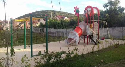 CLB-Vacation House for rent