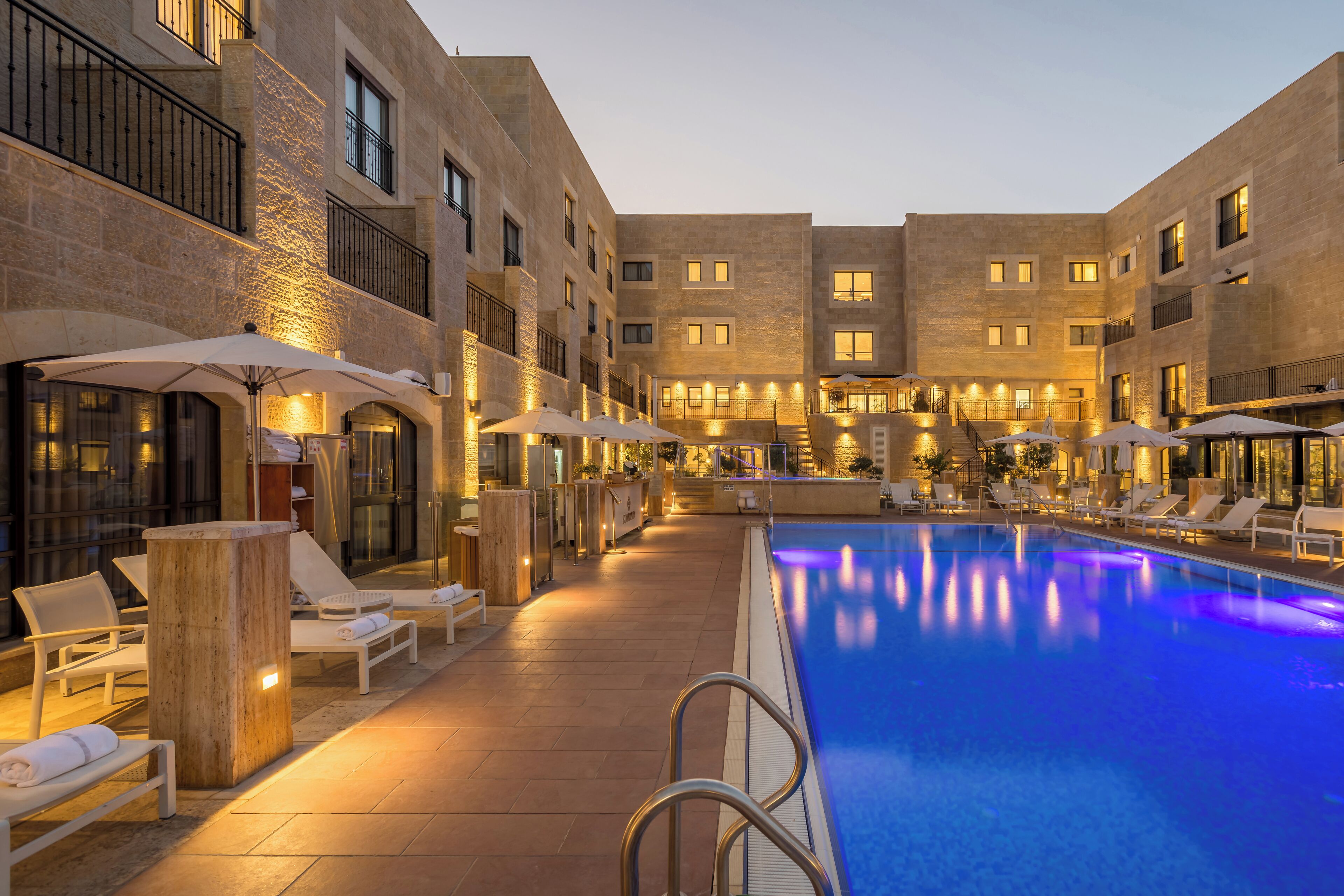 Outdoor pool, pool loungers