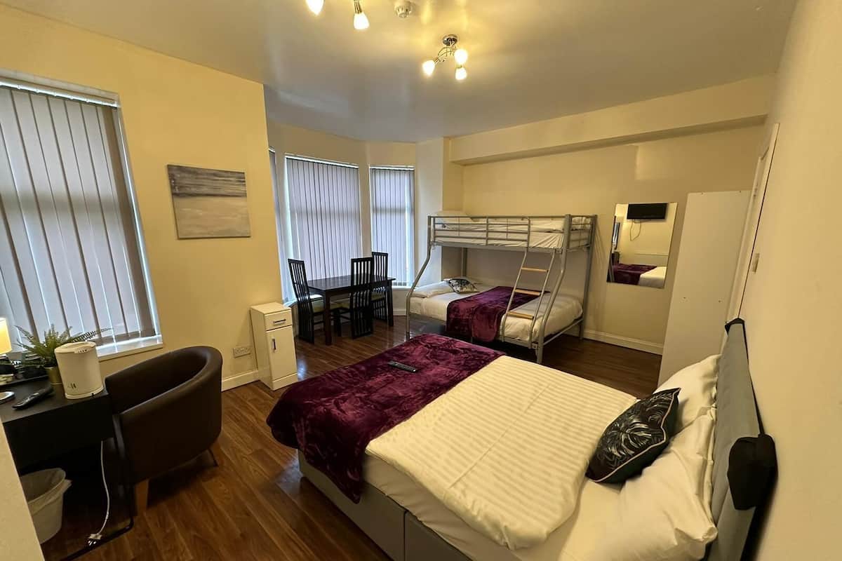 Family Room | WiFi (free), individually decorated, individually furnished, bed sheets