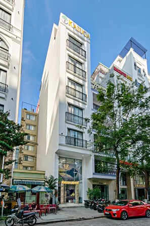 Front of property - Kaluga Hotel (Da Nang)