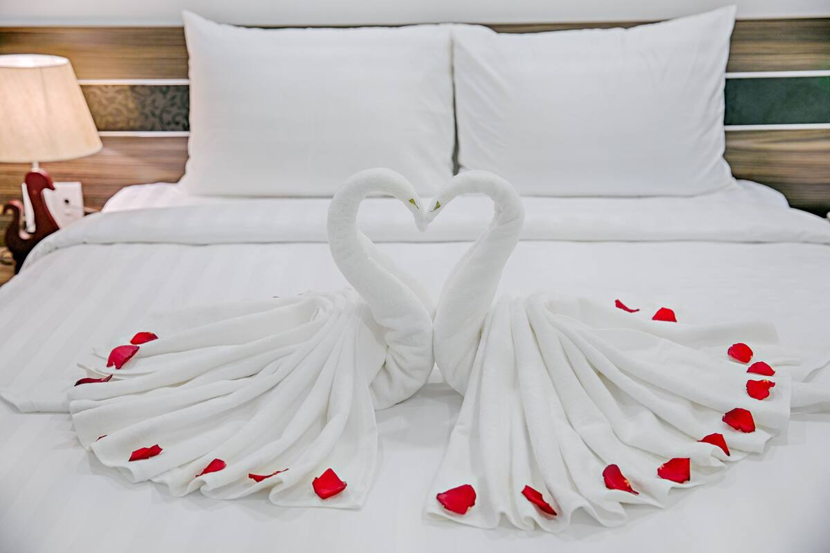 Standard Double Room | Minibar, desk, blackout drapes, soundproofing