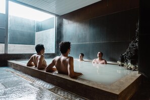 Shared bathroom - WPÜ HOTEL HAKONE (Hakone)
