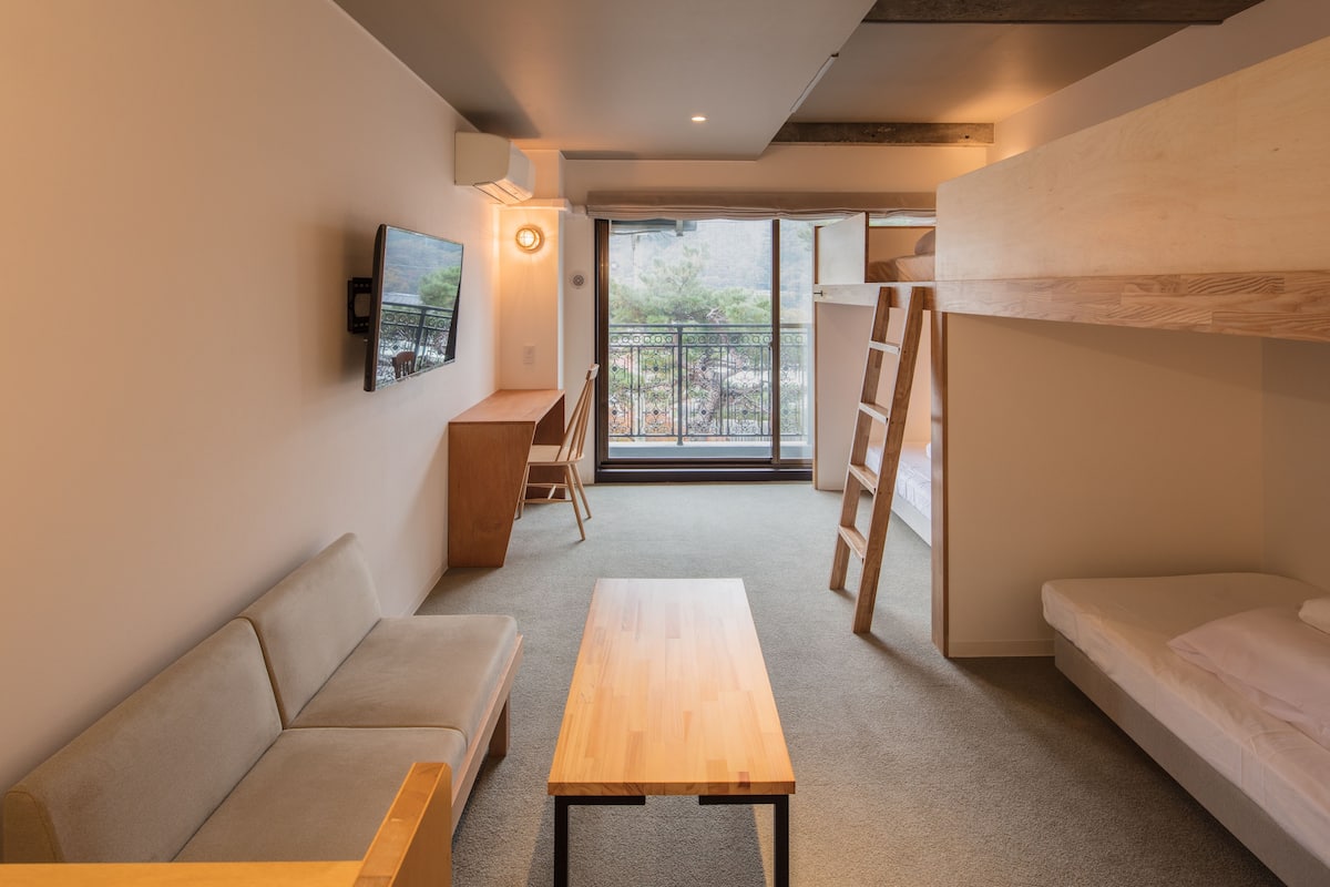 In-room safe, soundproofing, free WiFi, individually furnished