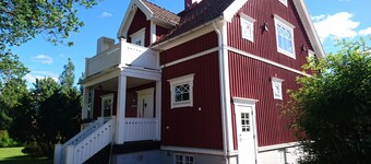 Apartment in a house- Great location