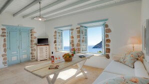 Villa, 2 soverom, privat basseng, sjøutsikt (Athina) | Oppholdsområde | Flatskjerm-TV