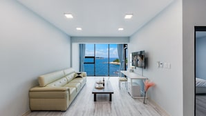 Unclassified image, 3 of 50, button - Oh La La Pension (Yeosu)