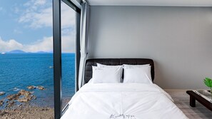 Free WiFi - Oh La La Pension (Yeosu)