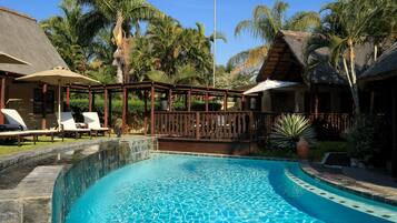 2 outdoor pools, pool umbrellas, pool loungers