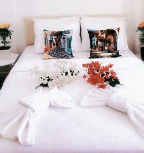 Habitación económica con 1 cama matrimonial o 2 individuales, 1 cama matrimonial, para no fumadores | Camas extra