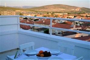 Grand Penthouse, Multiple Beds, Non Smoking, City View | Terrace/patio - Beyaz ev Hotel (Cesme)