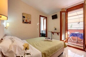 Double Room | Free WiFi - Relais Manzoni (Rome)