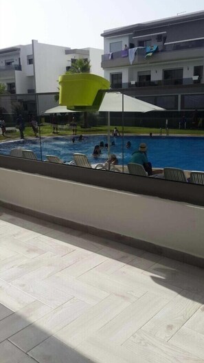 3 piscinas al aire libre