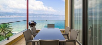 Beachfront Villa Lemonade with Pool I