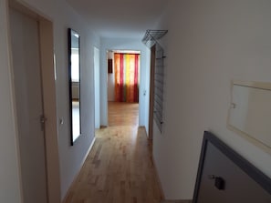 Interior - 77qm 4Pers SatTV Garden Bed linen Towels Final cleaning Parking Washing machine  (Weissensberg)