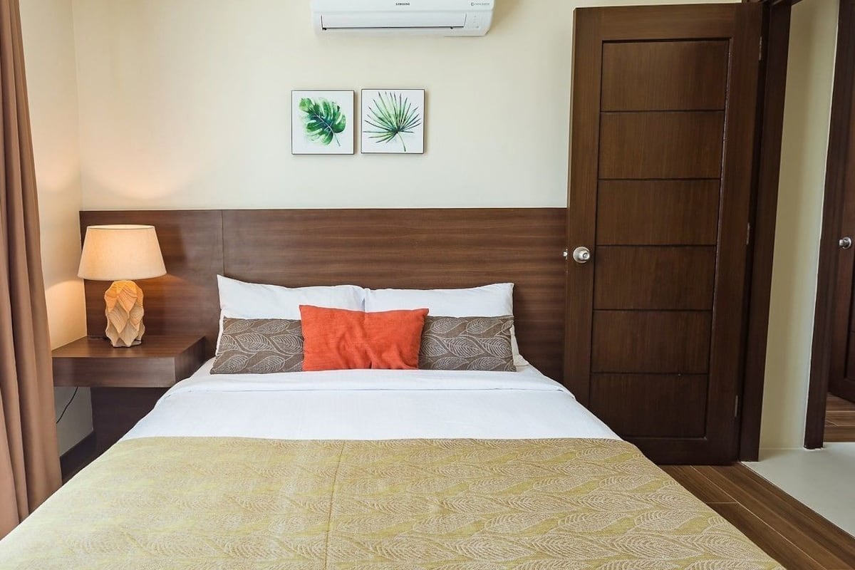 Luxe beddengoed, een kluis op de kamer, individueel gedecoreerd