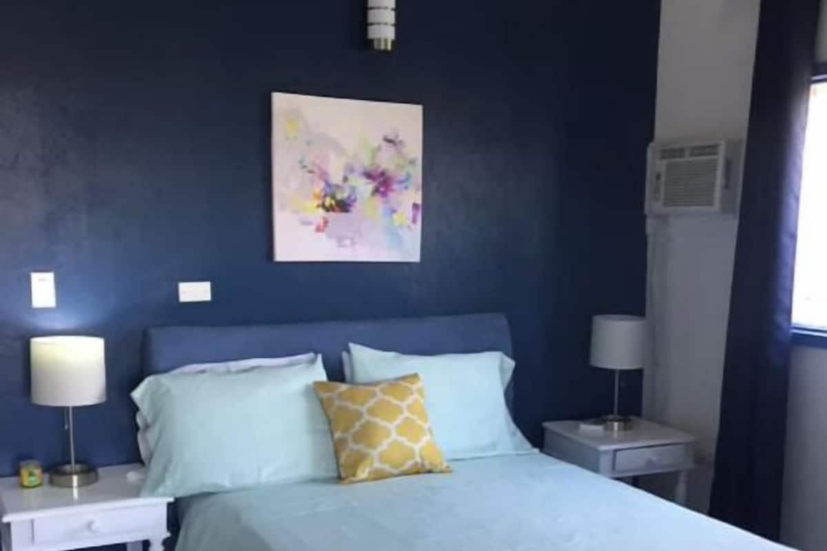 1-Bedroom Studio Apartment | Wi-Fi ฟรี