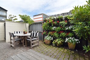 Apartment, 2 Bedrooms | Terrace/patio
