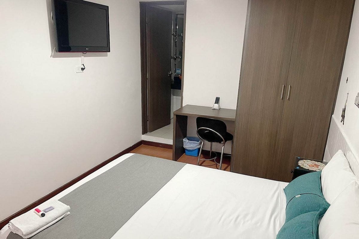 1 habitación y ropa de cama hipoalergénica