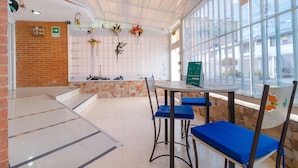 Food court - Casa Hotel Quinta Real (Bogotá)