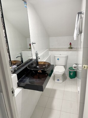 Bathroom - Casa Hotel Quinta Real (Bogotá)