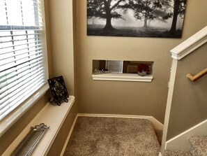 3 bedrooms, in-room safe, iron/ironing board, cribs/infant beds