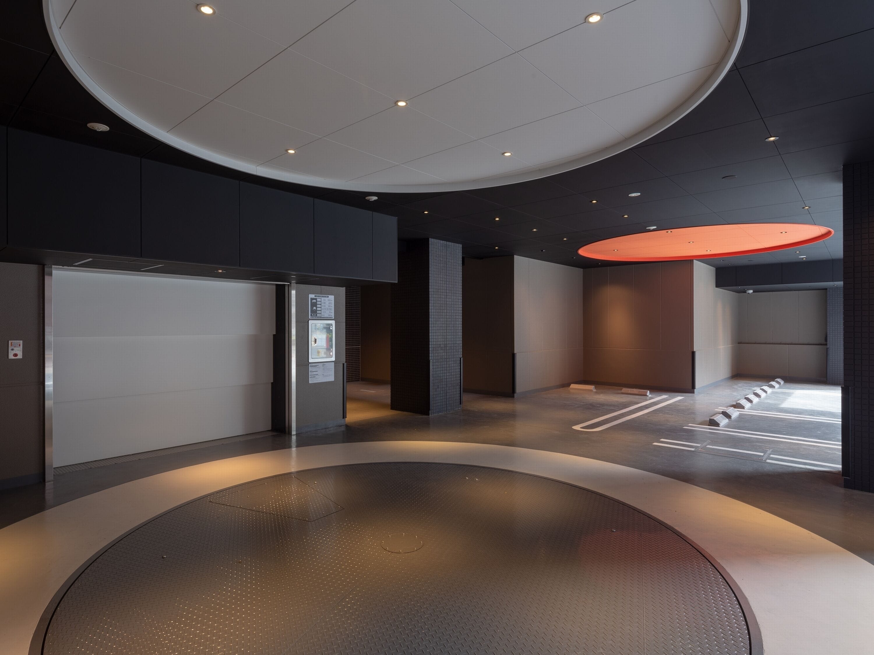 self-parking (surcharge) 3000 per night