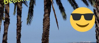 Spacious apartment with swimming pool and 2 parking spaces FOR SEASONALS