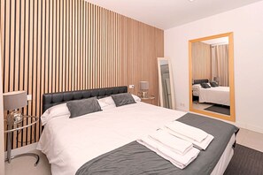3 Schlafzimmer, Zimmersafe, Bügeleisen/Bügelbrett, kostenloses WLAN