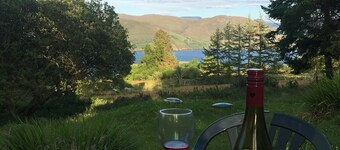 Spacious 3 bedroom longhouse in an idyllic location above Loch Broom