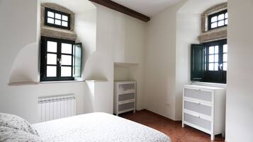 2 chambres, bureau, fer et planche Ă repasser, Wi-Fi gratuit