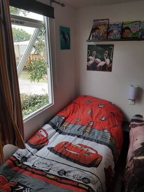 3 Schlafzimmer, Zimmersafe, Bügeleisen/Bügelbrett, Reisekinderbett