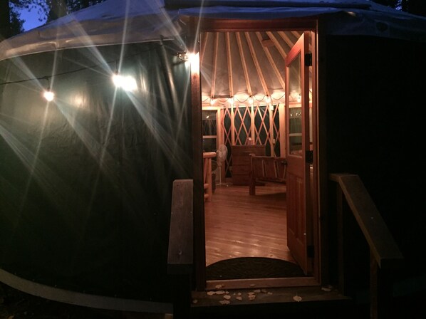 Exterior - Brand New Yurts in the wilds of MT-Stay @ GNP like no other! 7mi. from W Glacier (Coram)