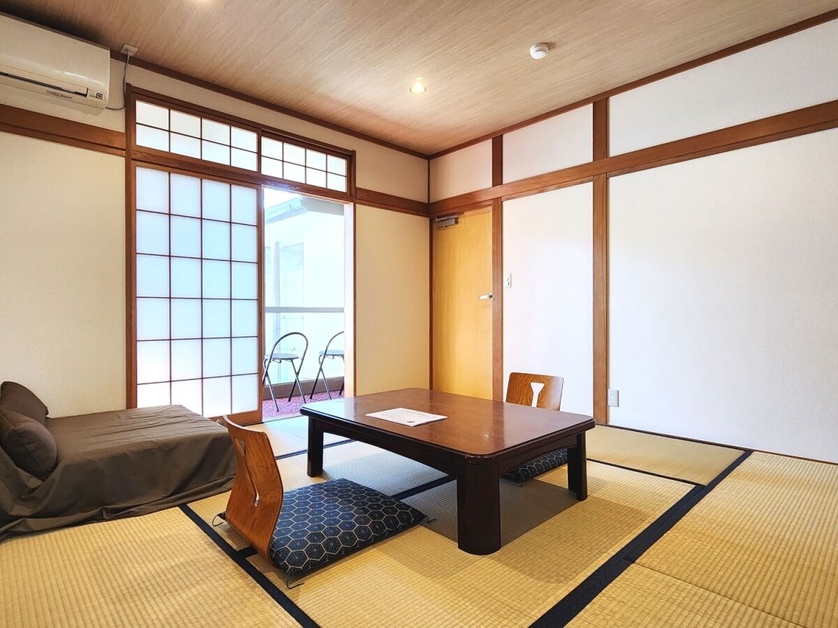 套房 | 免费 WiFi、床单